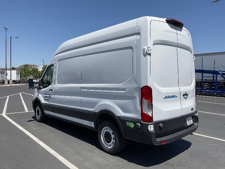 Used 2022 Ford E-Transit 350 - photo 8