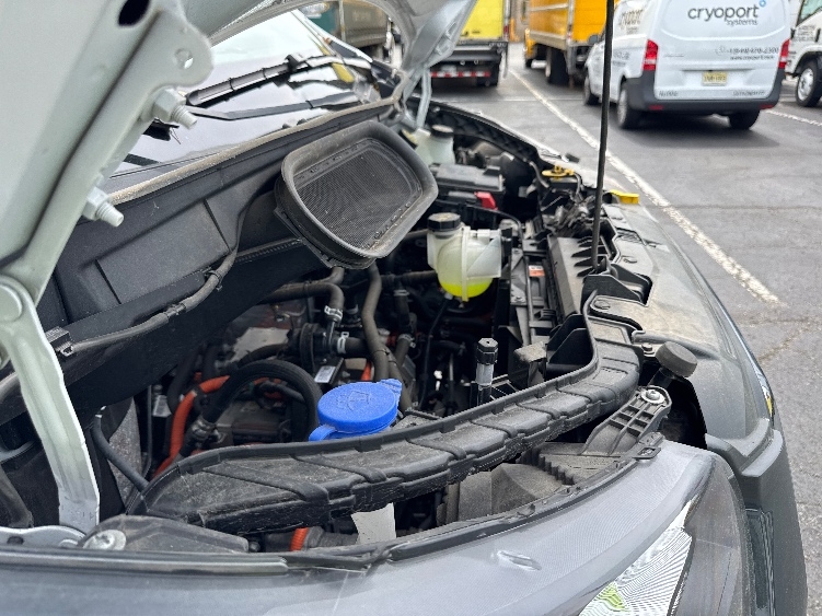 Used 2022 Ford E-Transit 350 - photo 23