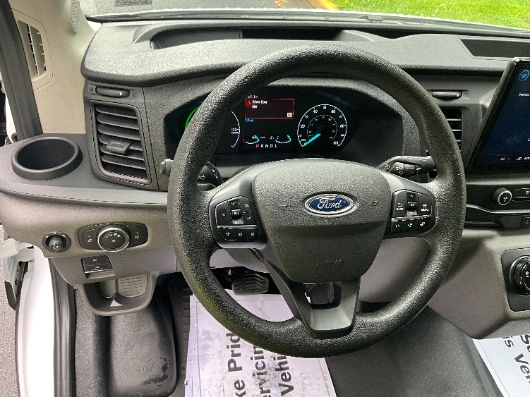 Used 2022 Ford E-Transit 350 - photo 20