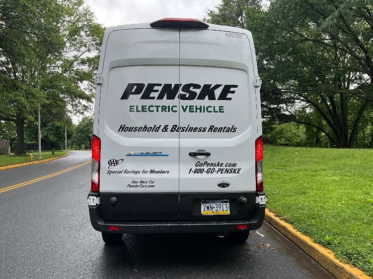 Used 2022 Ford E-Transit 350 - photo 9