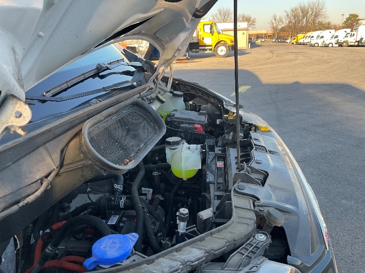 Used 2022 Ford E-Transit 350 - photo 24