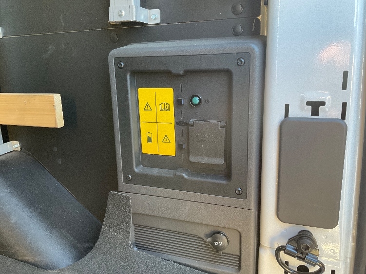 Used 2022 Ford E-Transit 350 - photo 26