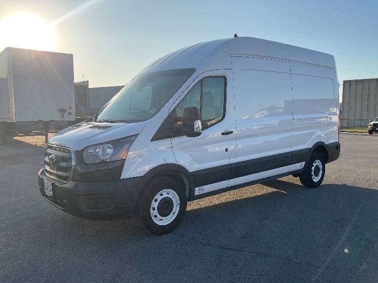 Used 2022 Ford E-Transit 350 - photo 5
