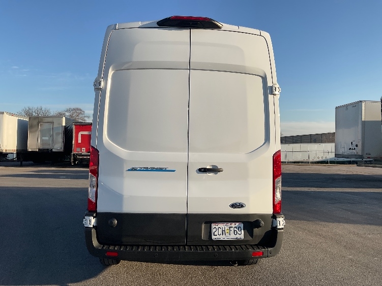 Used 2022 Ford E-Transit 350 - photo 9