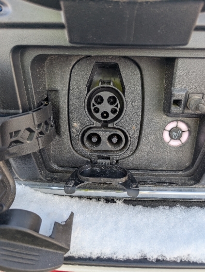 Used 2022 Ford E-Transit 350 - photo 21