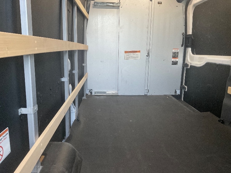 Used 2022 Ford E-Transit 350 - photo 12