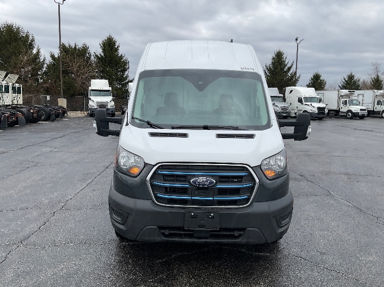 Used 2022 Ford E-Transit 350 - photo 26