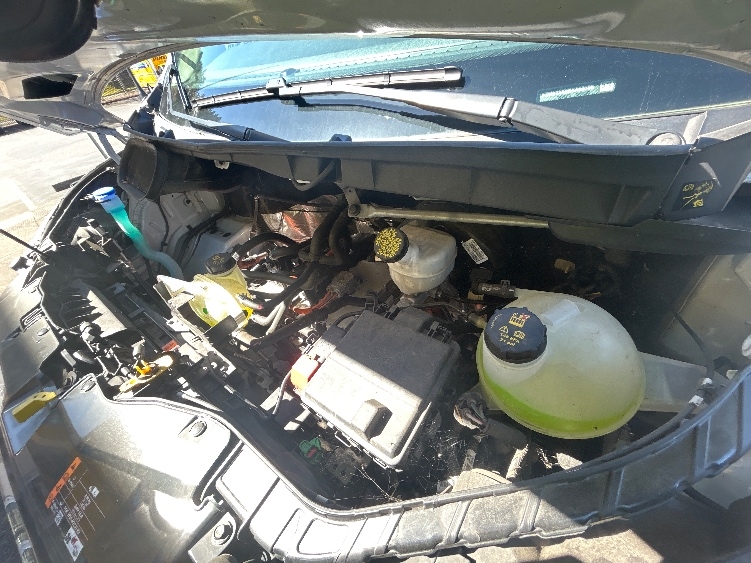 Used 2022 Ford E-Transit 350 - photo 22
