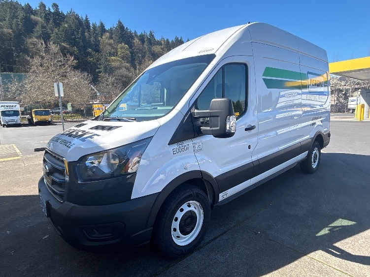 Used 2022 Ford E-Transit 350 - photo 5