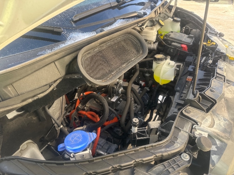 Used 2022 Ford E-Transit 350 - photo 24