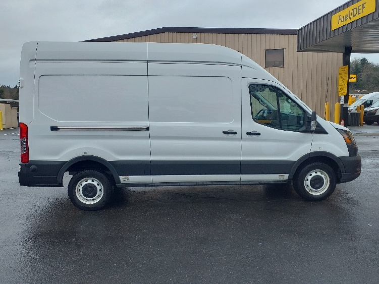Used 2022 Ford E-Transit 350 - photo 16