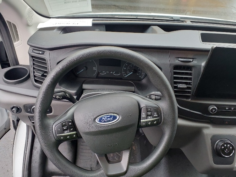 Used 2022 Ford E-Transit 350 - photo 19