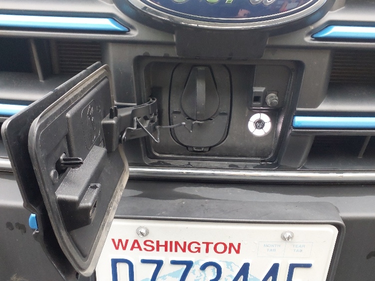 Used 2022 Ford E-Transit 350 - photo 24