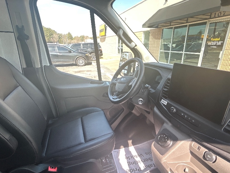 Used 2022 Ford E-Transit 350 - photo 20