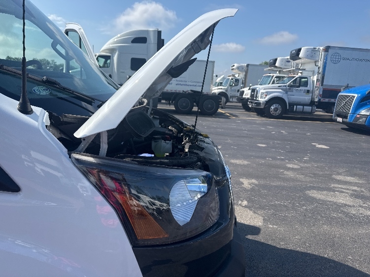 Used 2022 Ford E-Transit 350 - photo 25