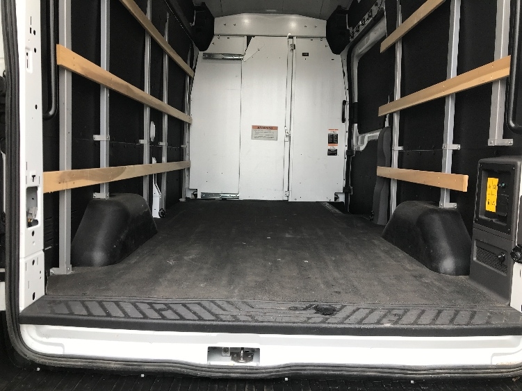 Used 2022 Ford E-Transit 350 - photo 12