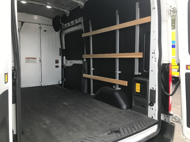 Used 2022 Ford E-Transit 350 - photo 14