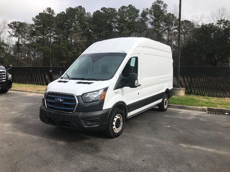 Used 2022 Ford E-Transit 350 - photo 5