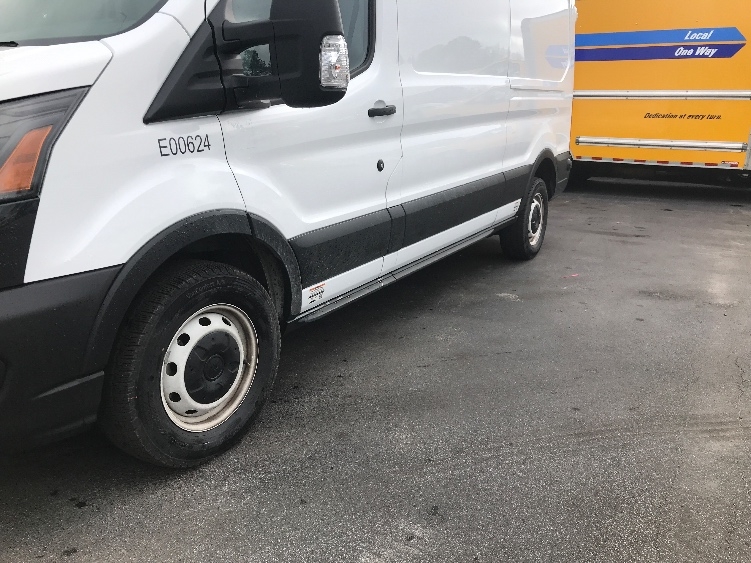 Used 2022 Ford E-Transit 350 - photo 7
