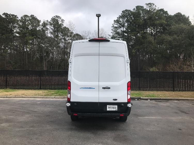 Used 2022 Ford E-Transit 350 - photo 9