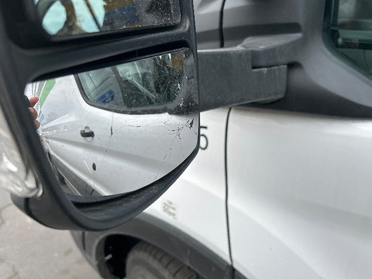 Used 2022 Ford E-Transit 350 - photo 26