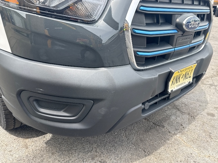 Used 2022 Ford E-Transit 350 - photo 25