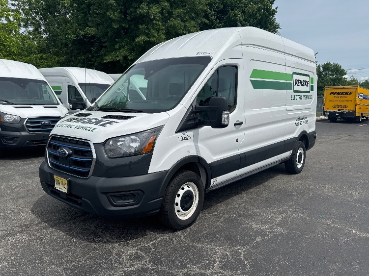Used 2022 Ford E-Transit 350 - photo 5