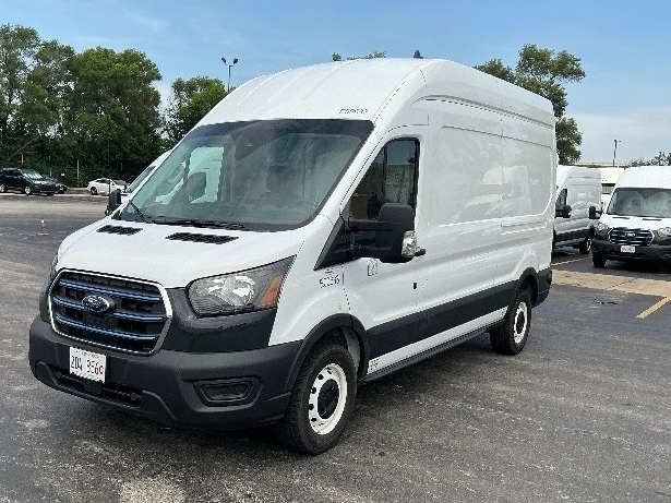 Used 2022 Ford E-Transit 350 - photo 5