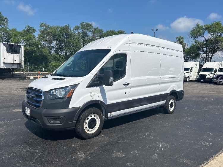 Used 2022 Ford E-Transit 350 - photo 5