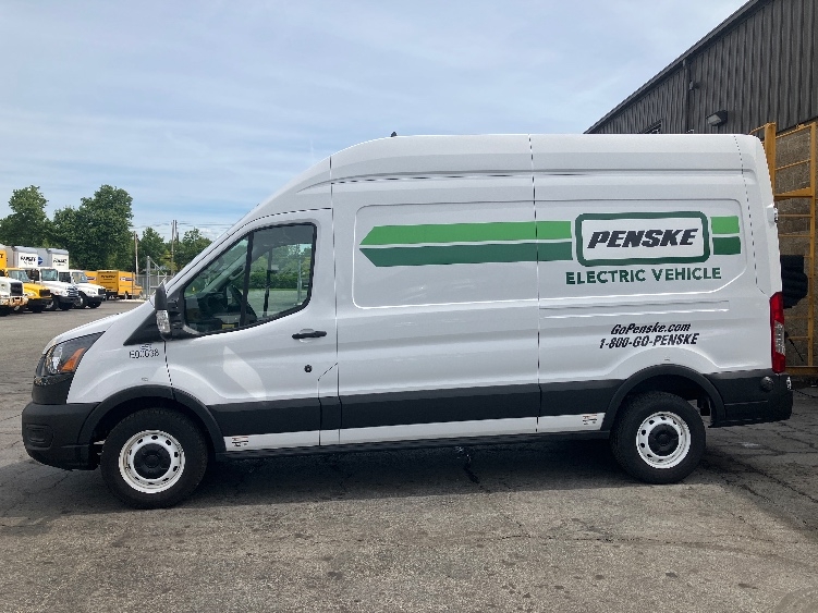 Used 2022 Ford E-Transit 350 - photo 6