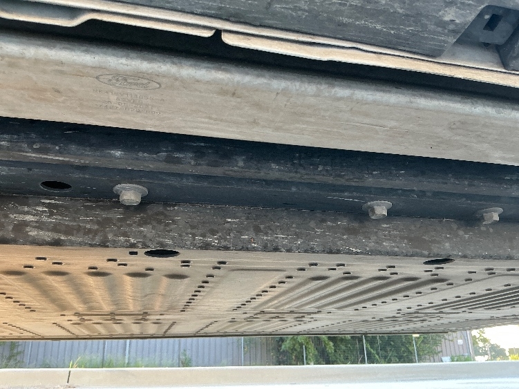 Used 2022 Ford E-Transit 350 - photo 7