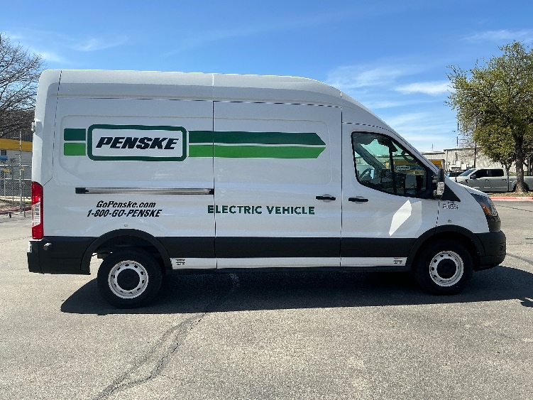 Used 2022 Ford E-Transit 350 - photo 15