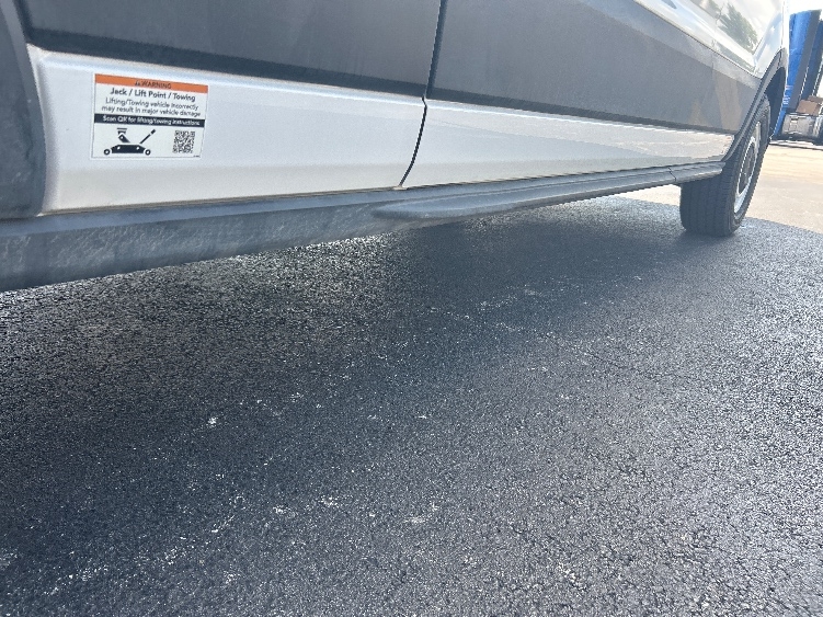 Used 2022 Ford E-Transit 350 - photo 16
