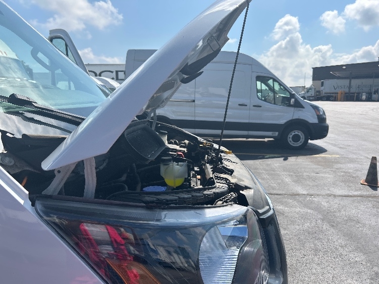 Used 2022 Ford E-Transit 350 - photo 25