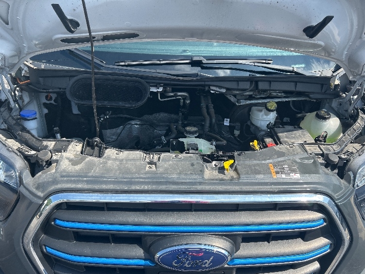 Used 2022 Ford E-Transit 350 - photo 27