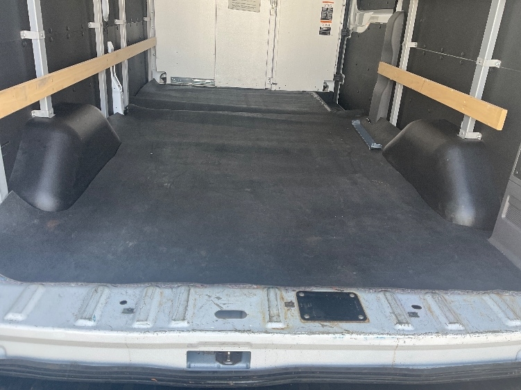 Used 2022 Ford E-Transit 350 - photo 11