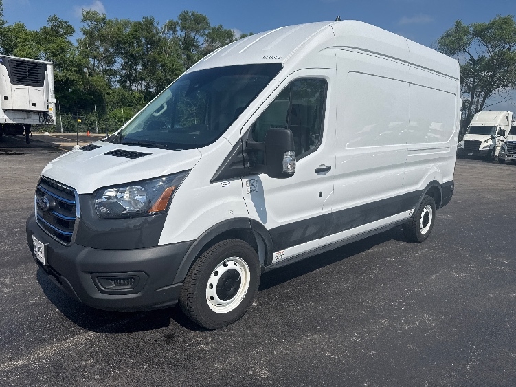 Used 2022 Ford E-Transit 350 - photo 5