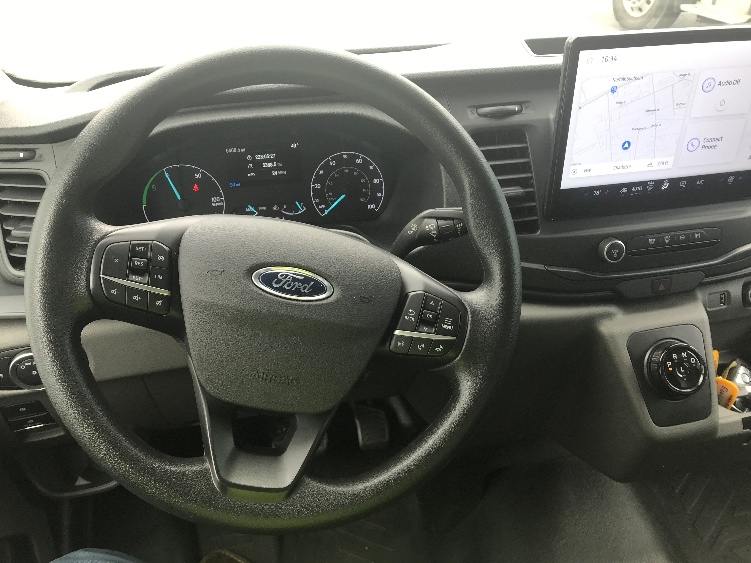 Used 2022 Ford E-Transit 350 - photo 17