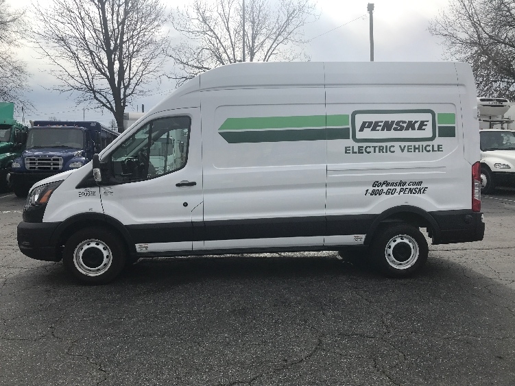 Used 2022 Ford E-Transit 350 - photo 6