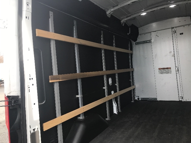 Used 2022 Ford E-Transit 350 - photo 11