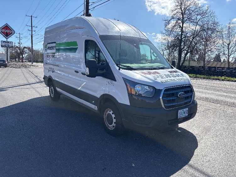 Used 2022 Ford E-Transit 350 - photo 1