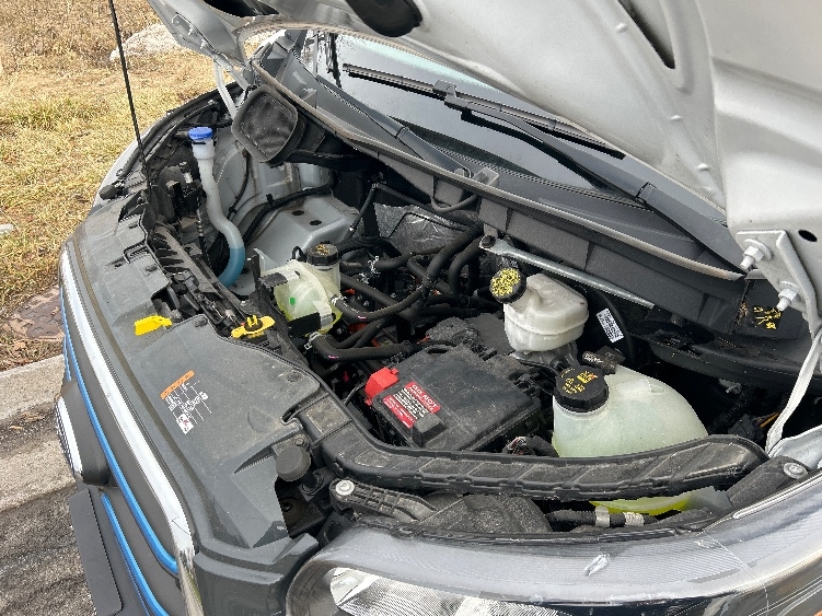 Used 2022 Ford E-Transit 350 - photo 23