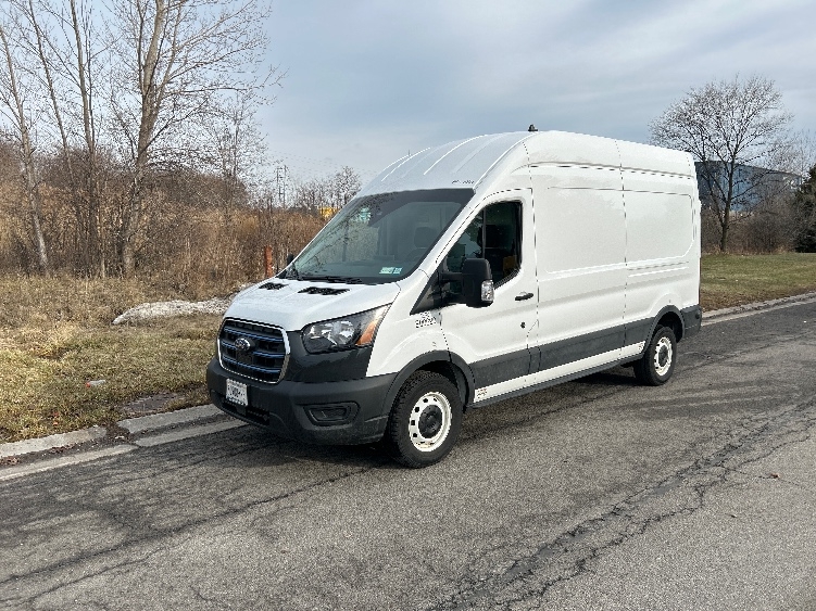 Used 2022 Ford E-Transit 350 - photo 5