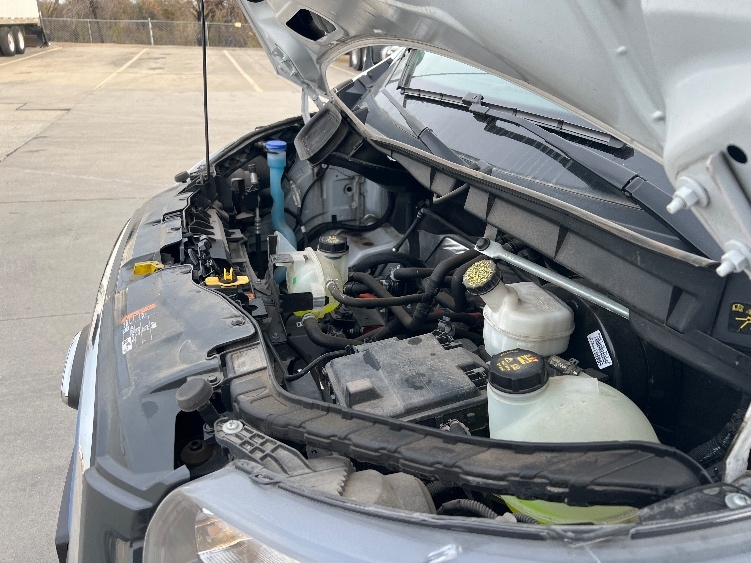 Used 2022 Ford E-Transit 350 - photo 26