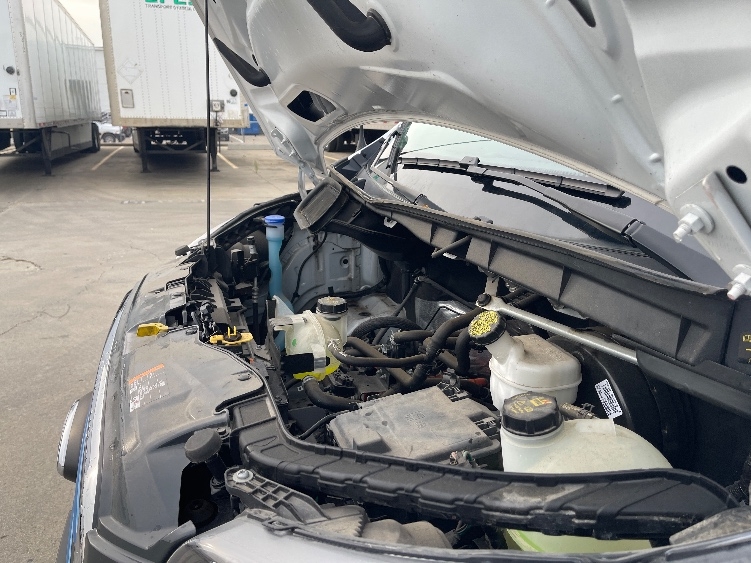 Used 2022 Ford E-Transit 350 - photo 26