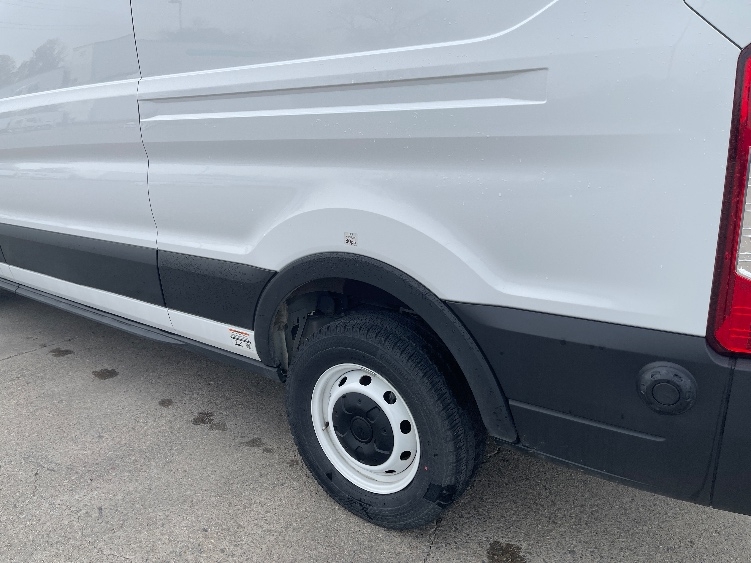 Used 2022 Ford E-Transit 350 - photo 29