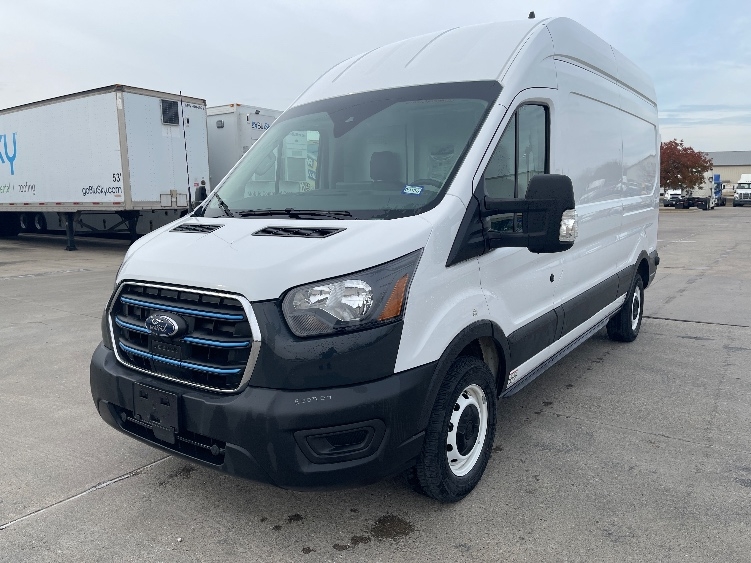 Used 2022 Ford E-Transit 350 - photo 5