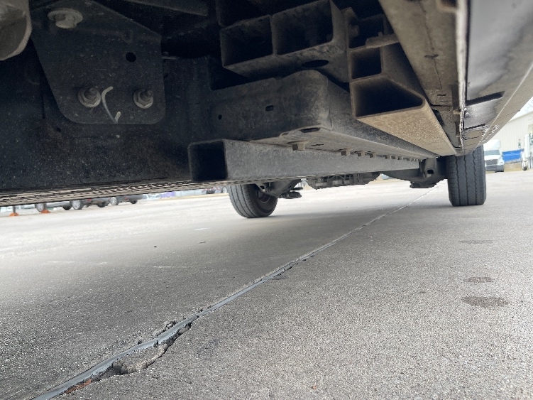 Used 2022 Ford E-Transit 350 - photo 7
