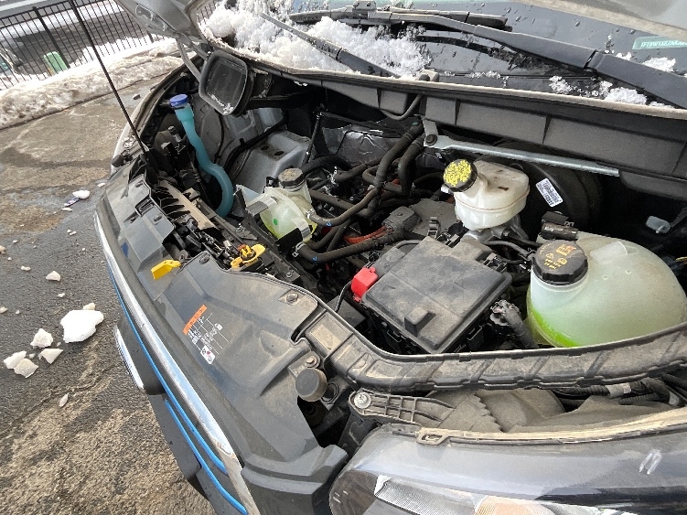 Used 2022 Ford E-Transit 350 - photo 26