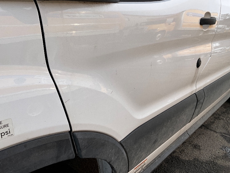 Used 2022 Ford E-Transit 350 - photo 30